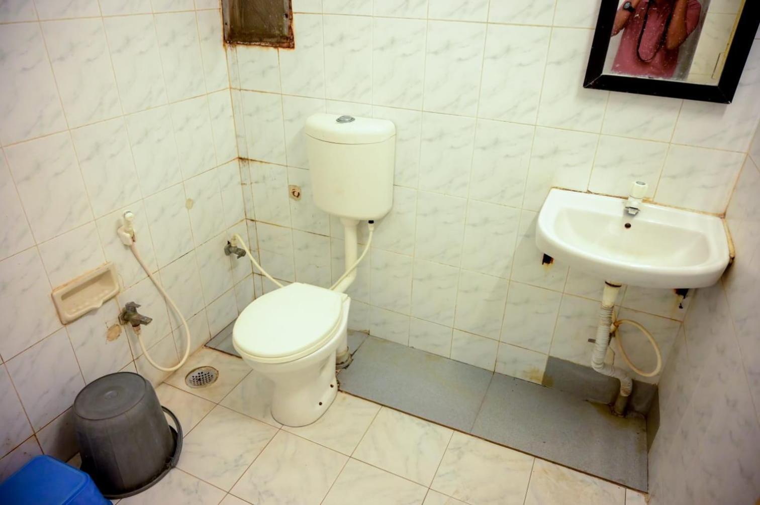 Hotel Sachidanand Ширди Екстериор снимка